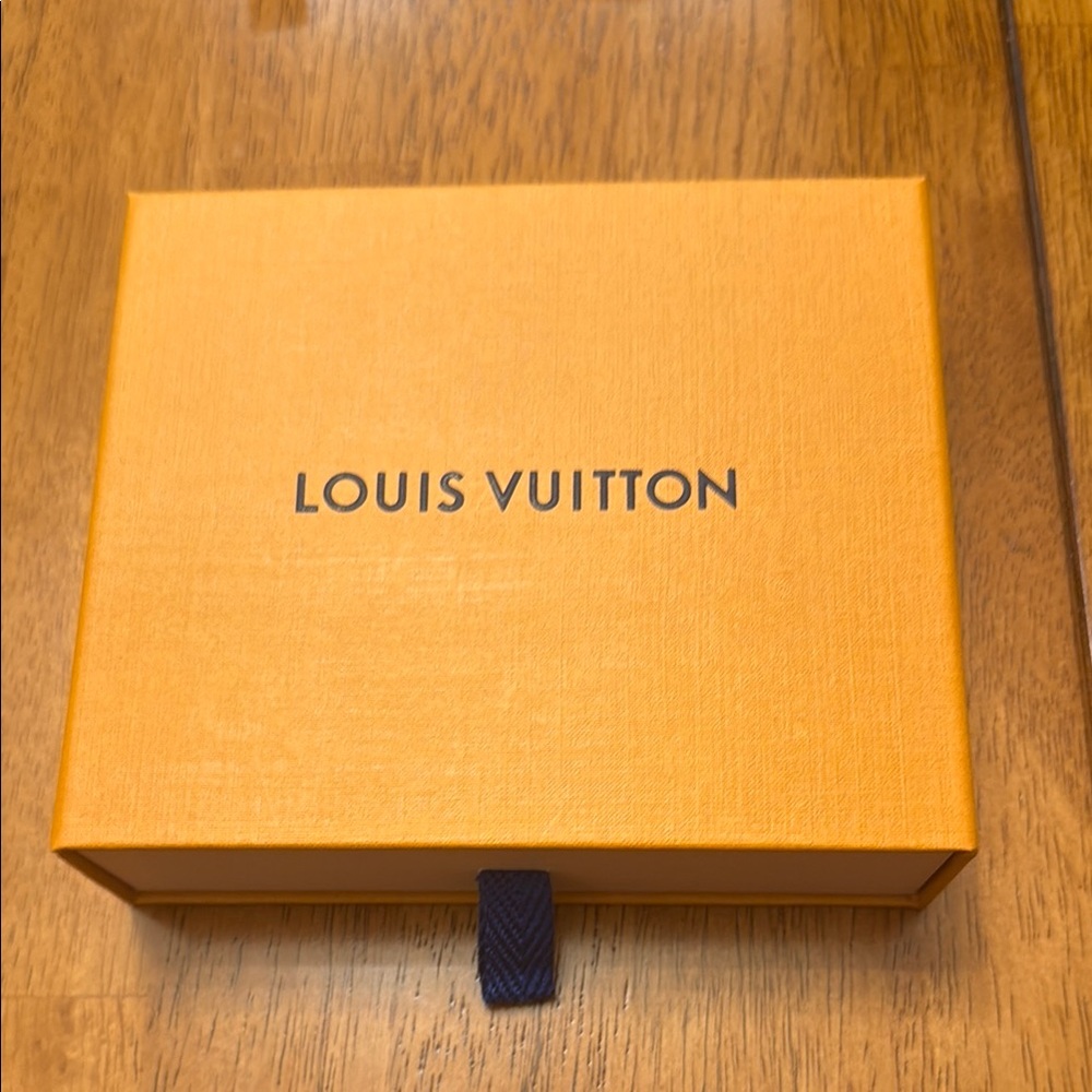 Louis Vuitton Box - Sm Wallet Size